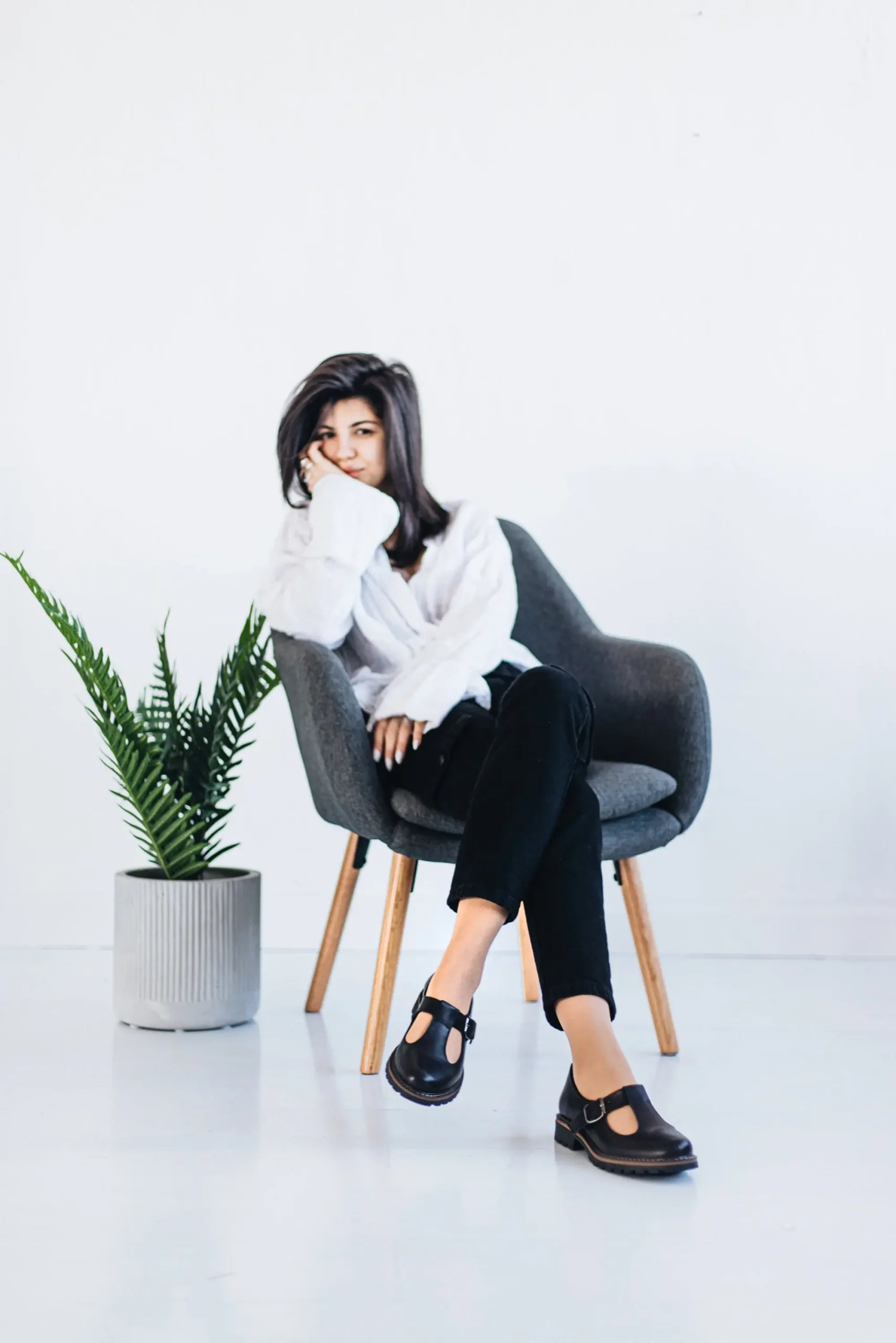 Black Leather T-strap Mary Jane Flats Black Leather T-strap Mary Jane Flats