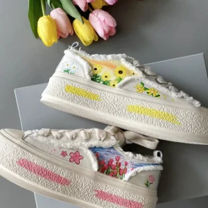 Personalized Custom Painted Shoes Hand Painted Shoe Graffiti